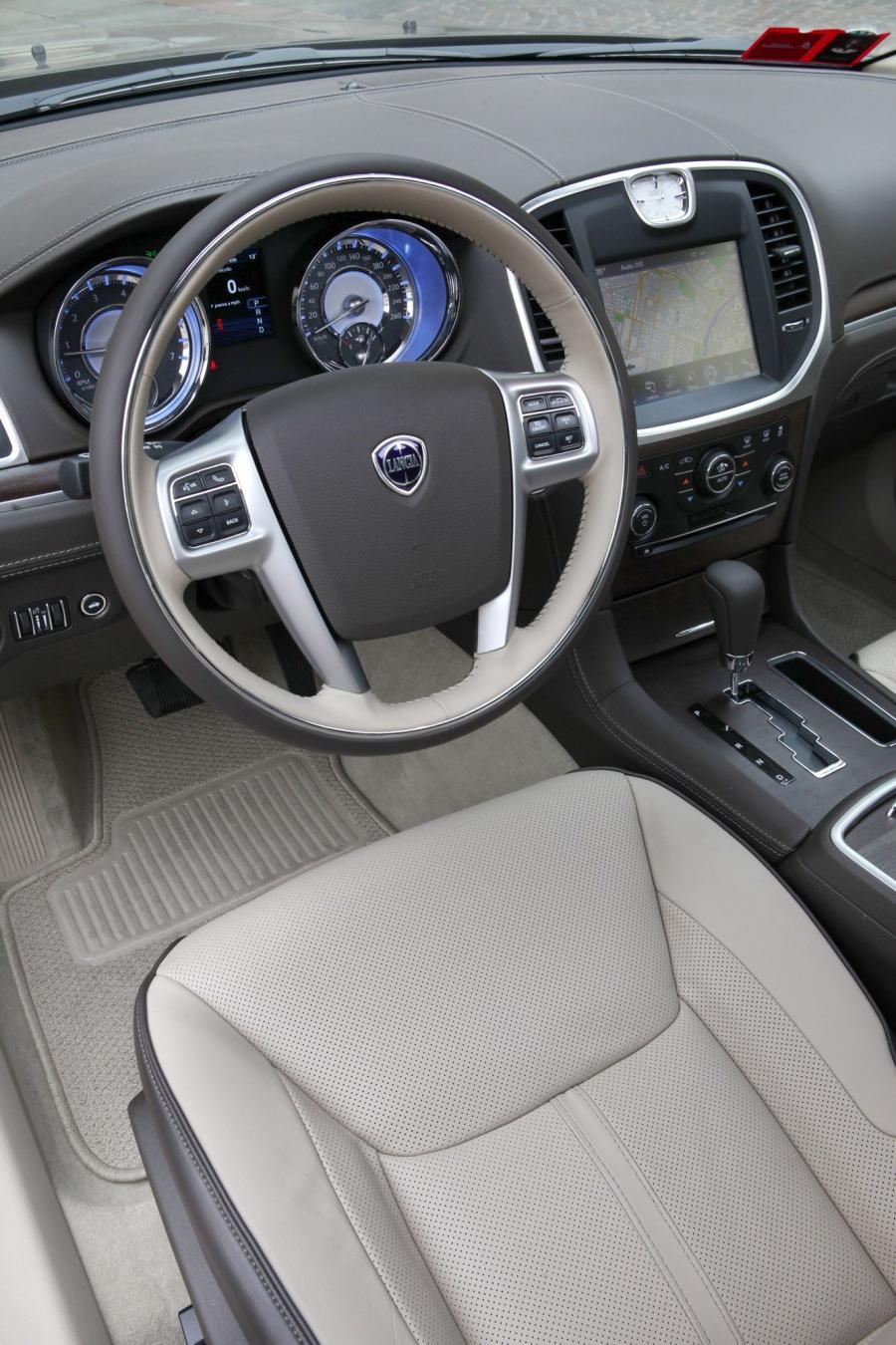  Lancia Thema 2011 года  (фото 72 из 77)